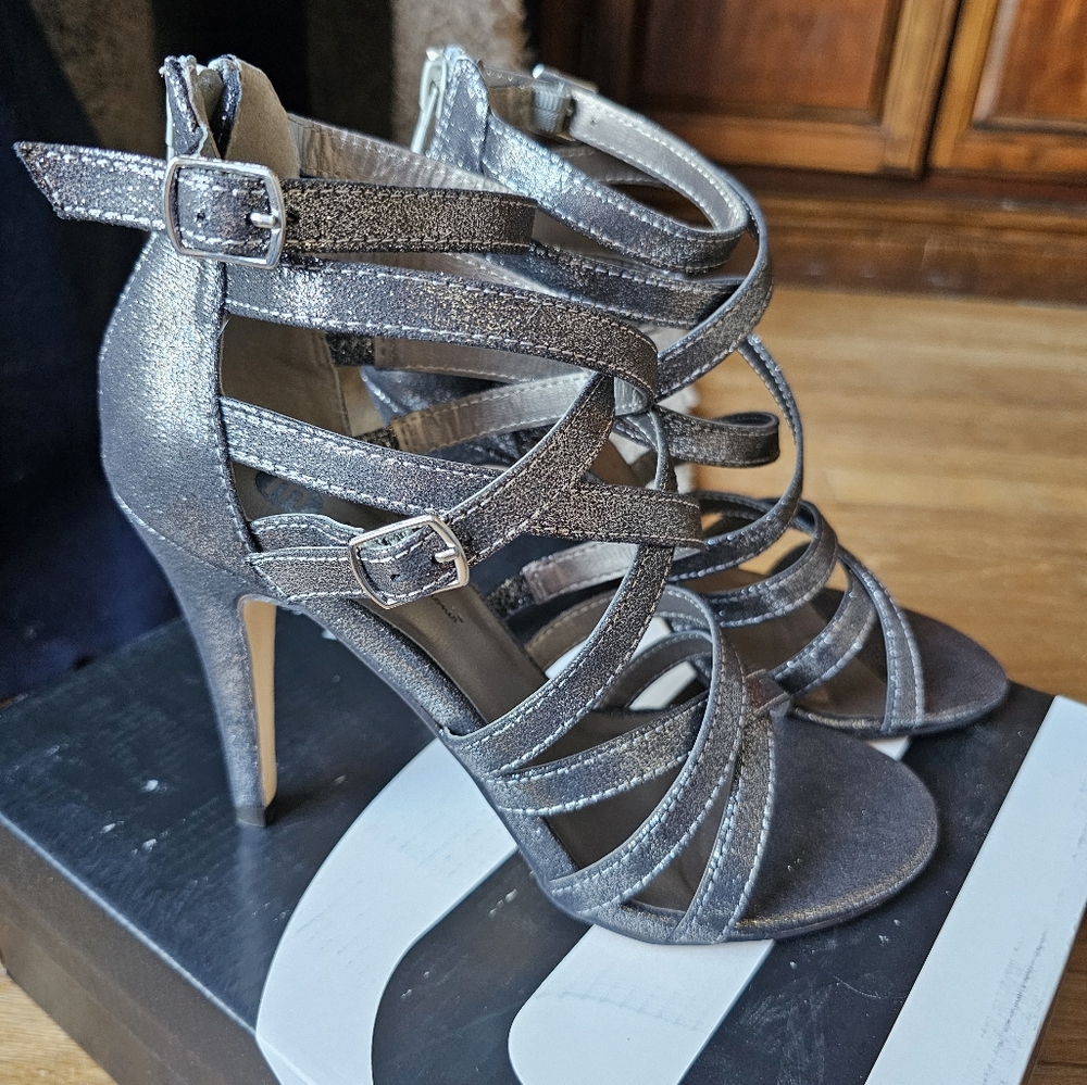 Metallic Silver Strappy Heels 7.5 NWT